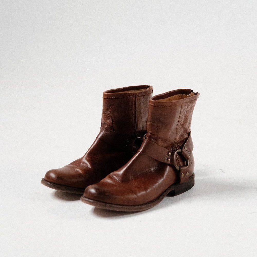 FRYE Phillip Harness brown leather moto ankle women boots size 7 B 3476870